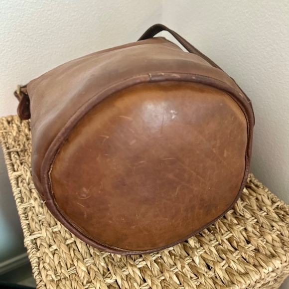 Vintage Coach Bucket Bag Pre-1994 - Picture 5 of 9